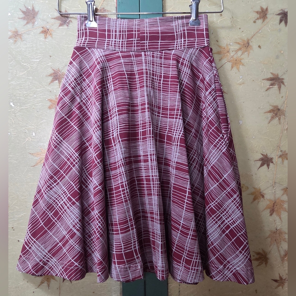 NWT Effie's Heart Women's Burgundy 'Carnaby Skirt Winter Plaid' Skirt Sz XS - Picture 7 of 13